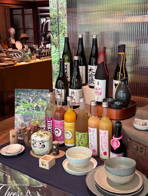走出門市，山物所市集擺攤日